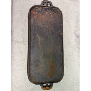VINTAGE CAST IRON GRIDDLE MARKED LG 7 ANTI WOBBLE 18" X 8" SURFACE W/ HANDLES